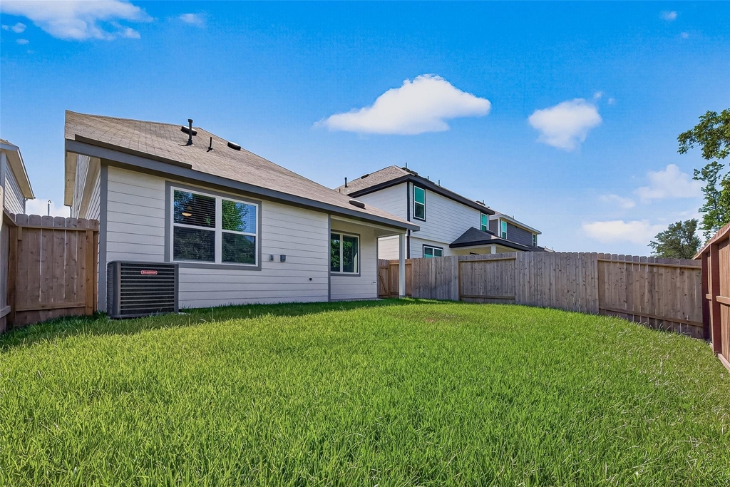 15610 Coneflower Hills Drive - Photo 43