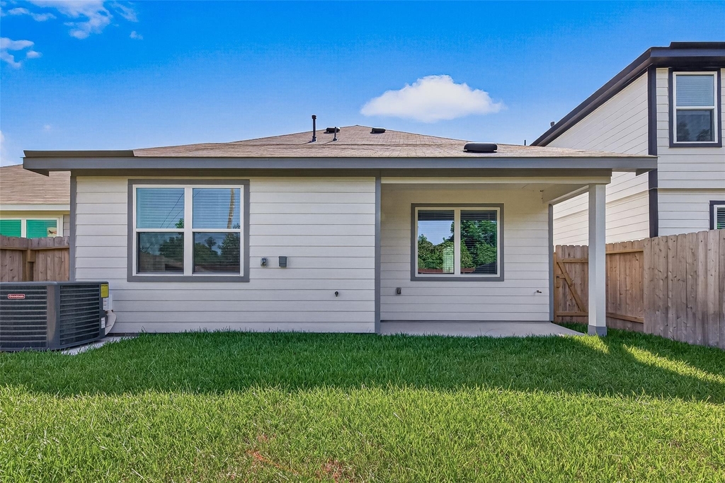 15610 Coneflower Hills Drive - Photo 45