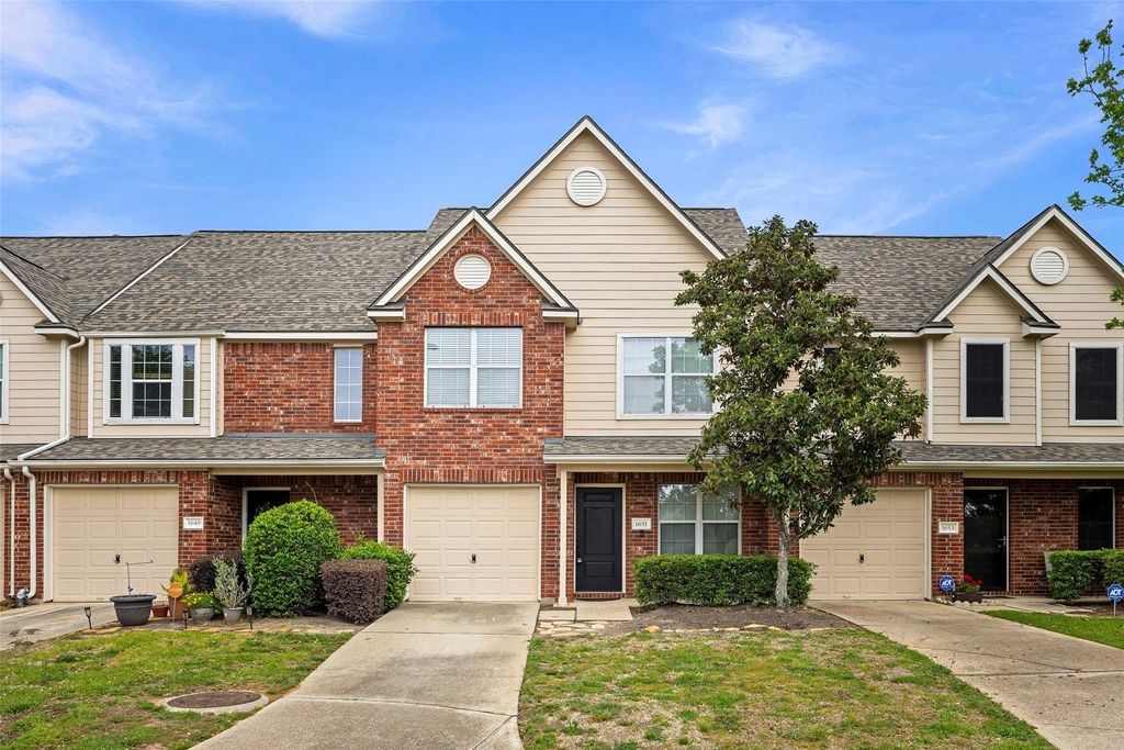 1651 Grable Cove Lane - Photo 0