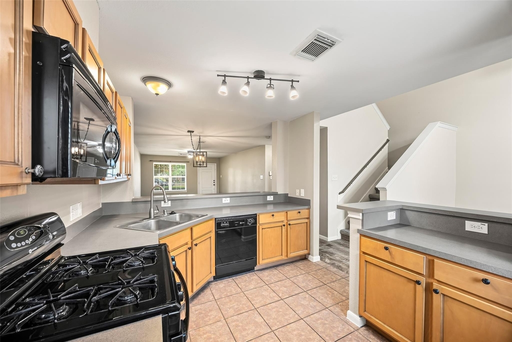 1651 Grable Cove Lane - Photo 8