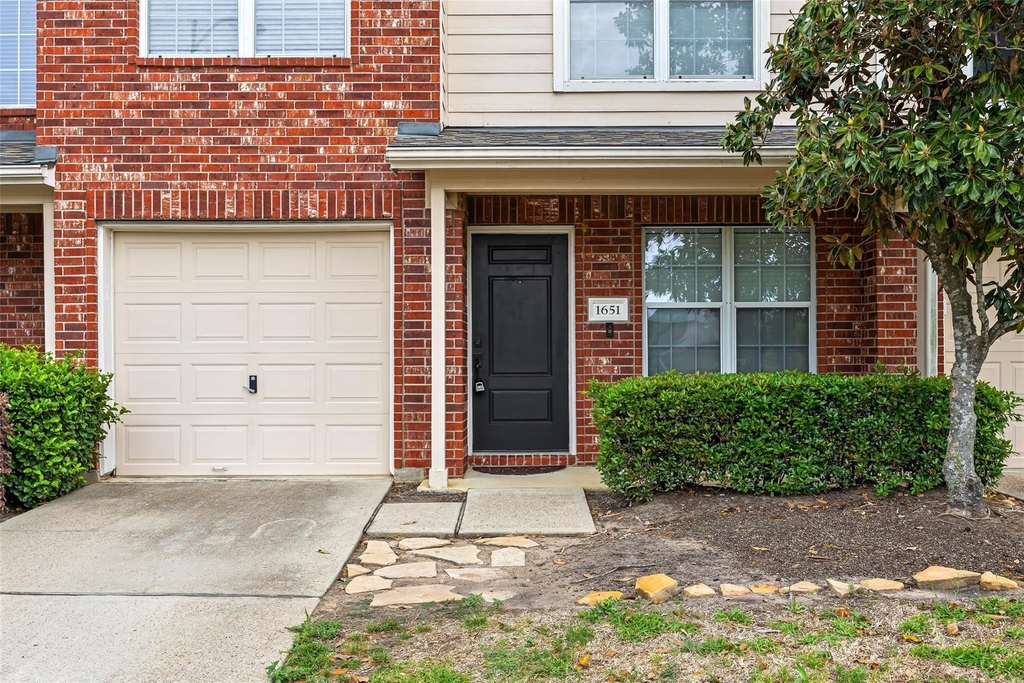 1651 Grable Cove Lane - Photo 3