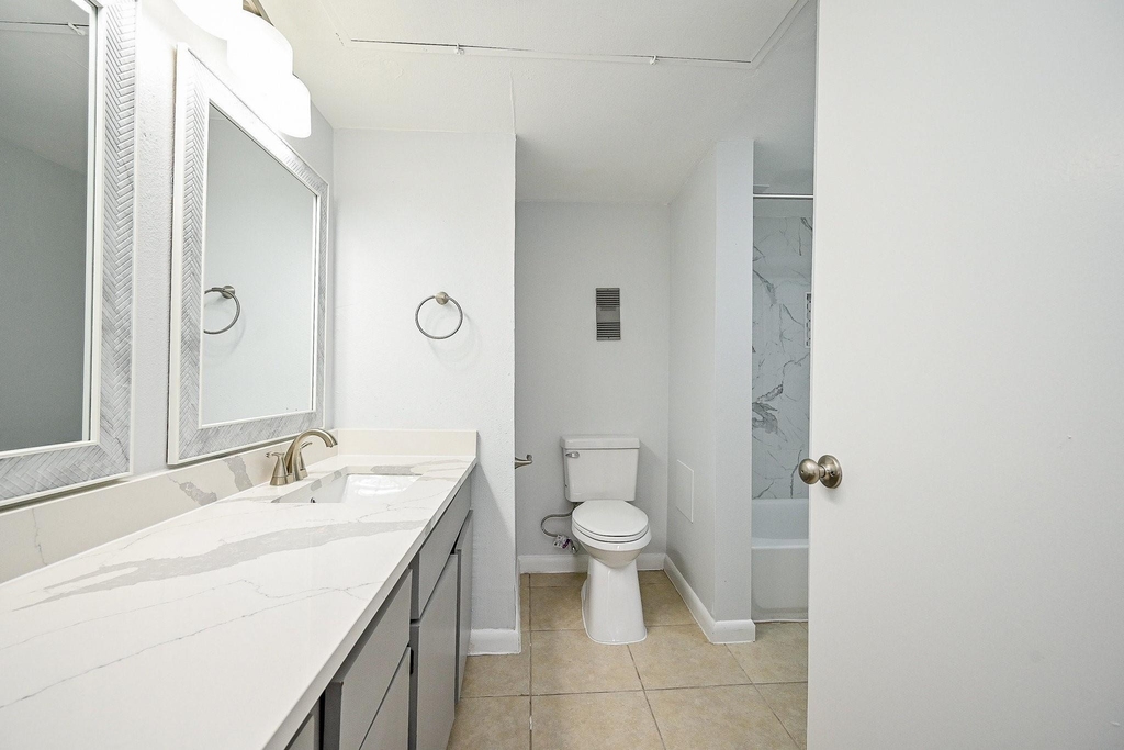 8427 Hearth Drive Drive - Photo 5