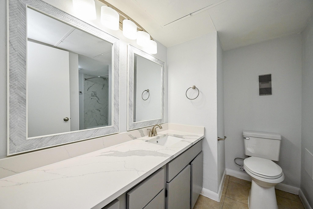 8427 Hearth Drive Drive - Photo 6