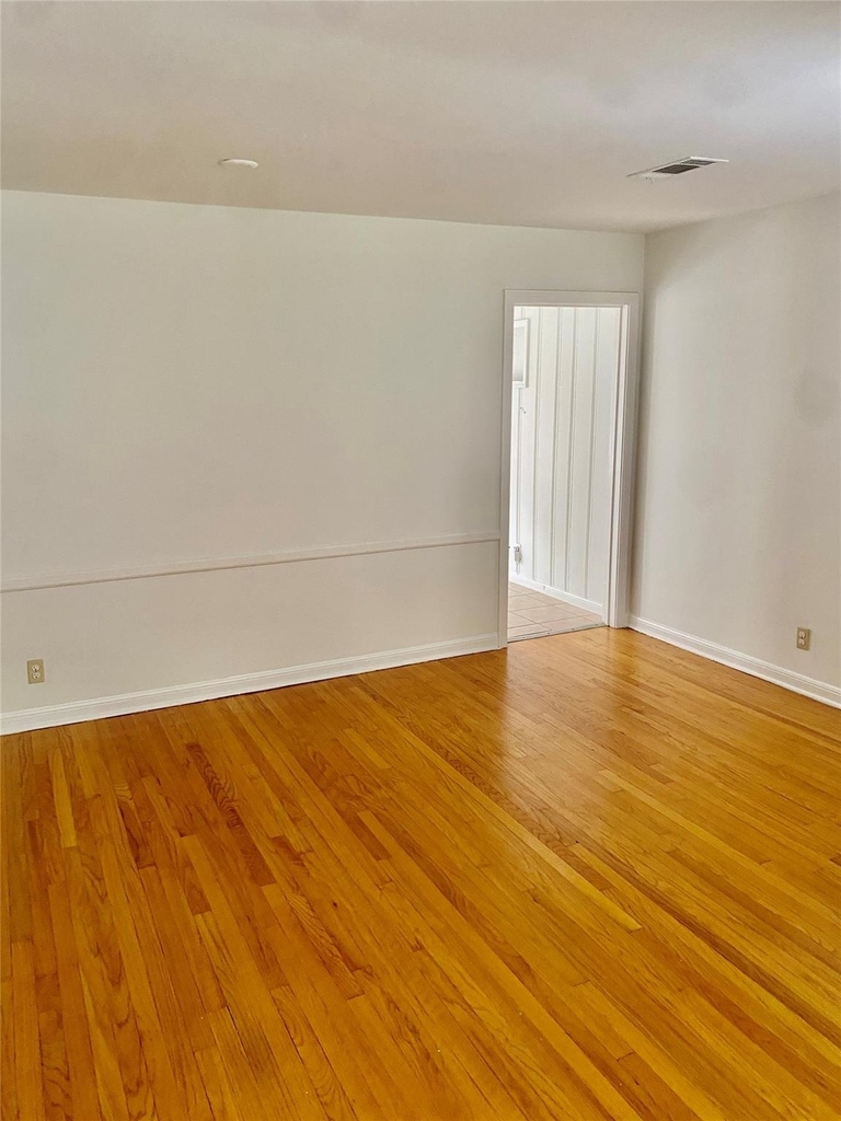 8318 Greenbush Street - Photo 3