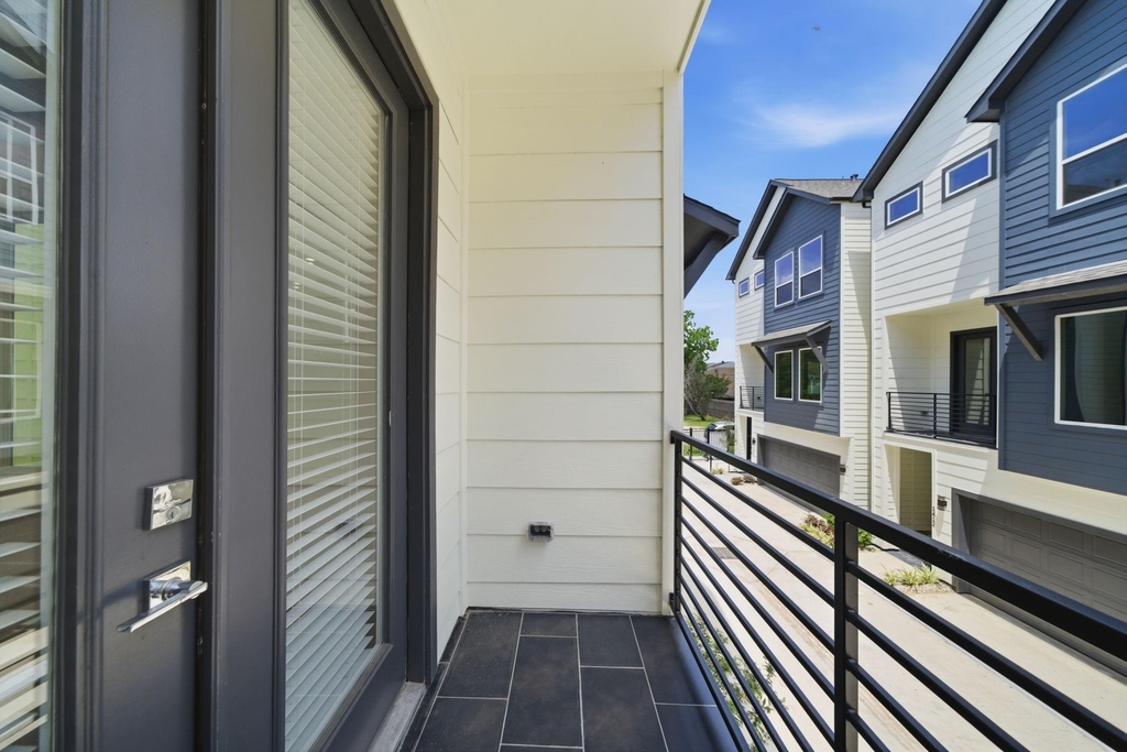 1404 Cedar Post Lane - Photo 10