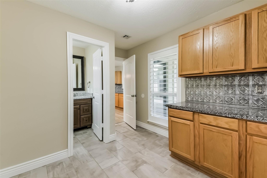 3911 Cherry Forest Drive - Photo 17