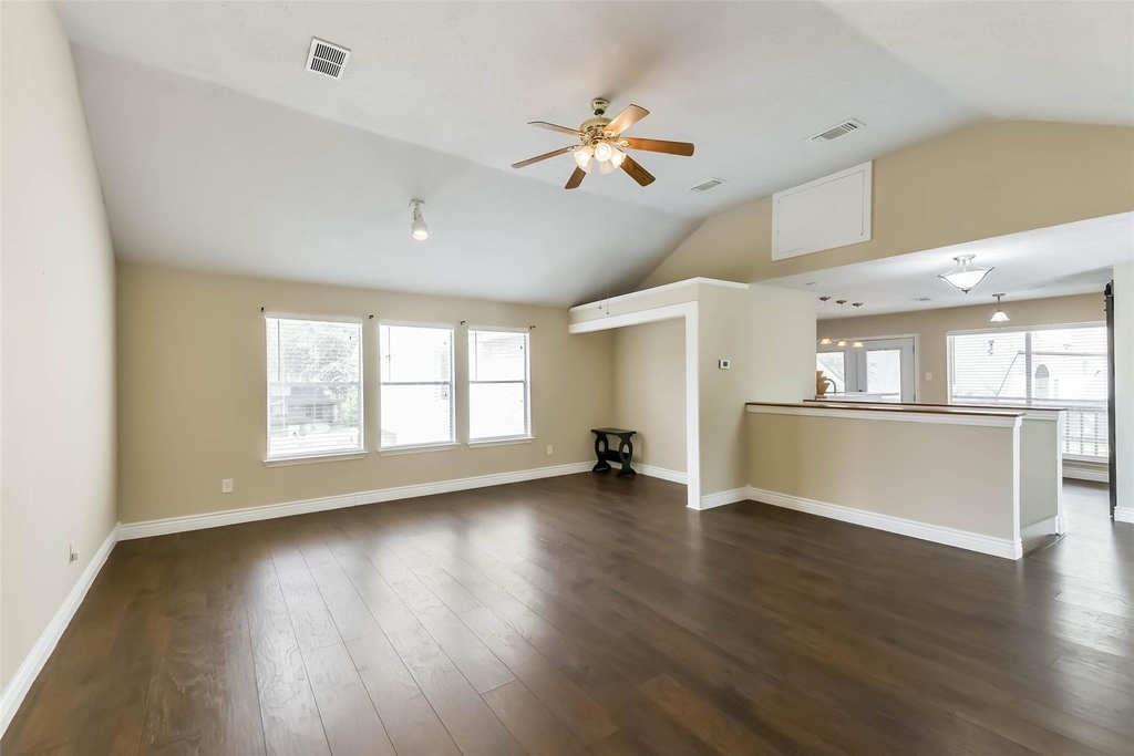 3911 Cherry Forest Drive - Photo 35