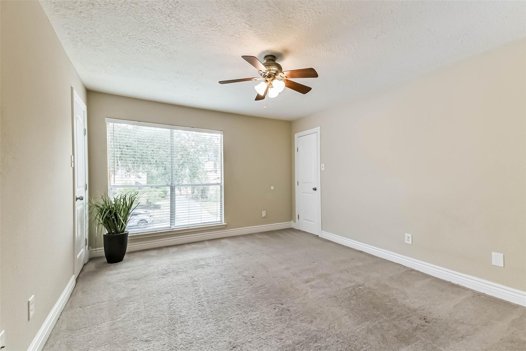 3911 Cherry Forest Drive - Photo 24