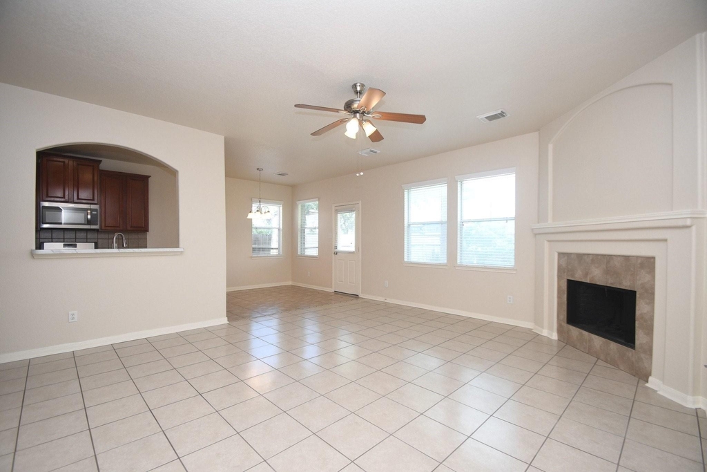 13111 Rippling Creek Lane - Photo 9