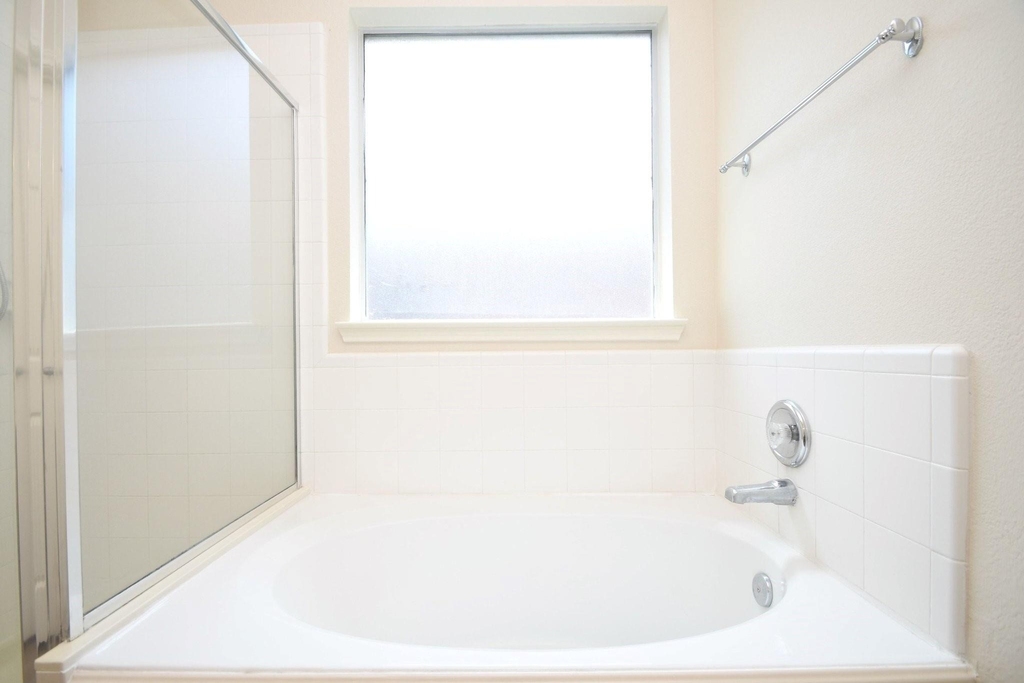 13111 Rippling Creek Lane - Photo 19