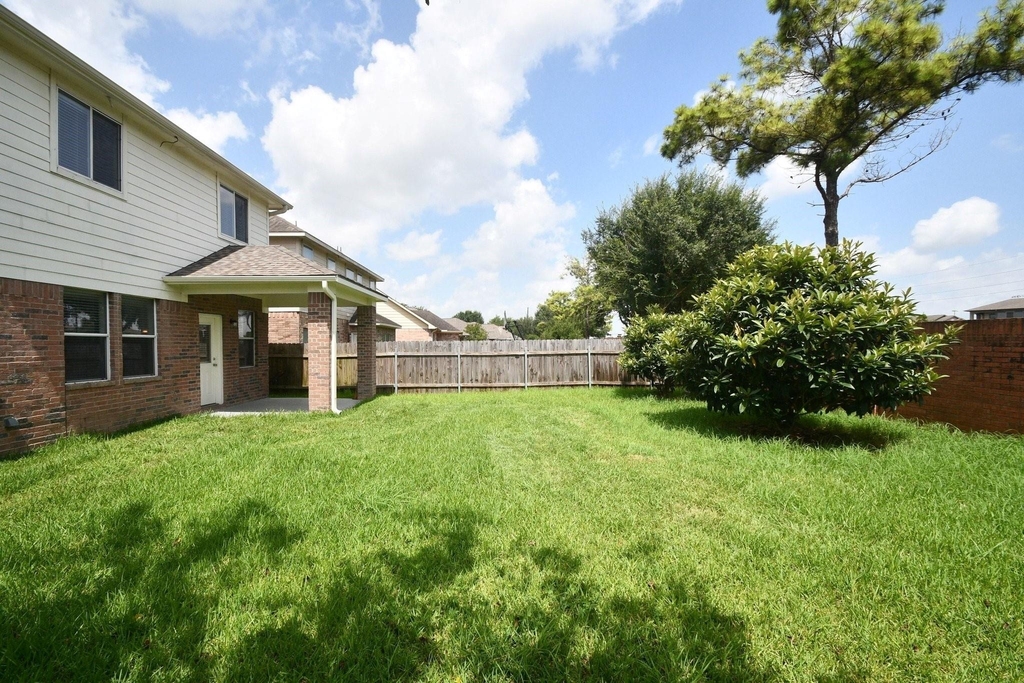 13111 Rippling Creek Lane - Photo 22