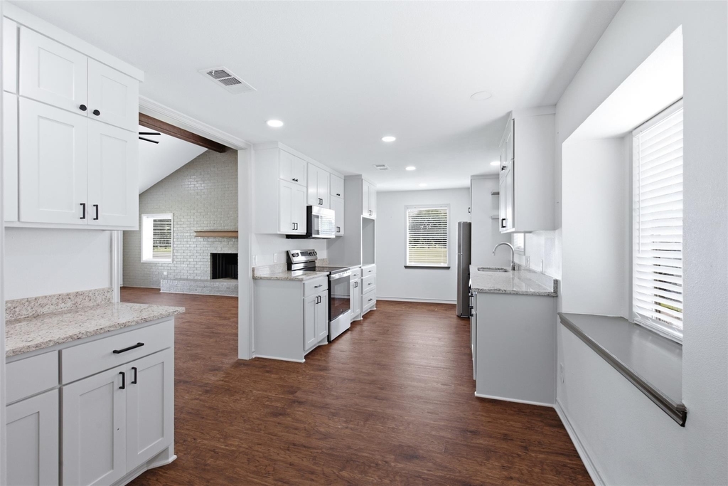 32242 Sky Lakes Drive - Photo 8