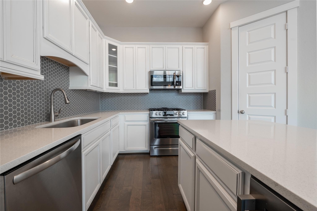 963 Lilly Flower Lane - Photo 15