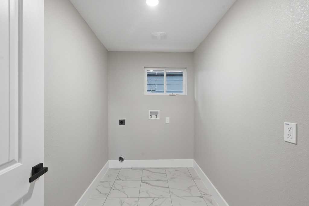 105 Opal Court - Photo 11