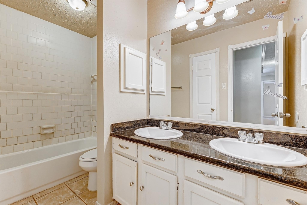 2010 Hickory Glen Drive - Photo 28