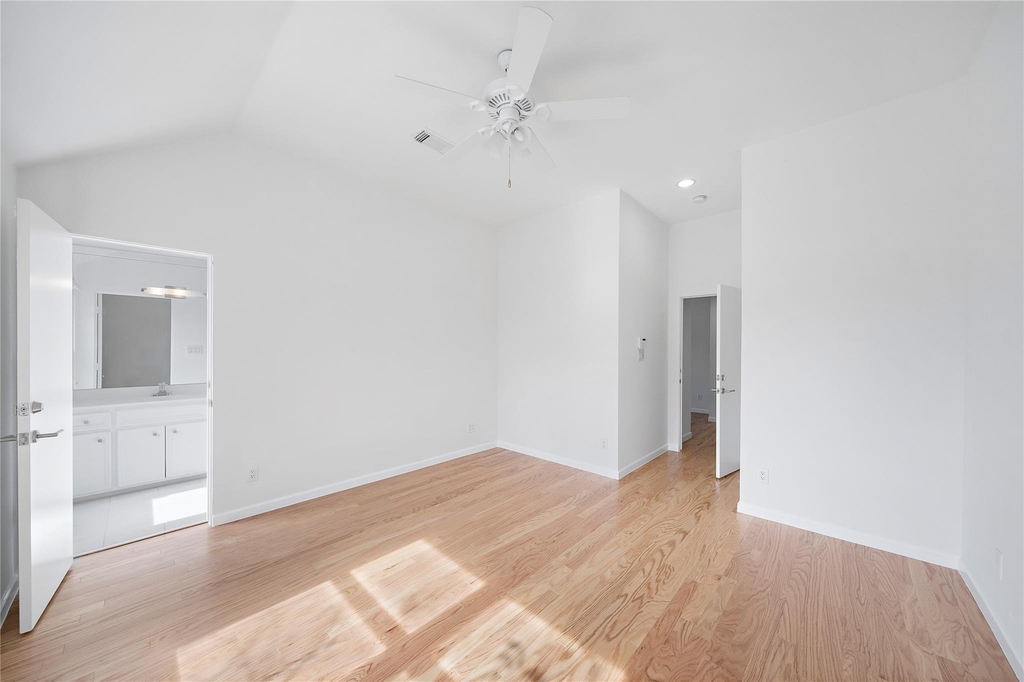 2437 North Boulevard - Photo 26