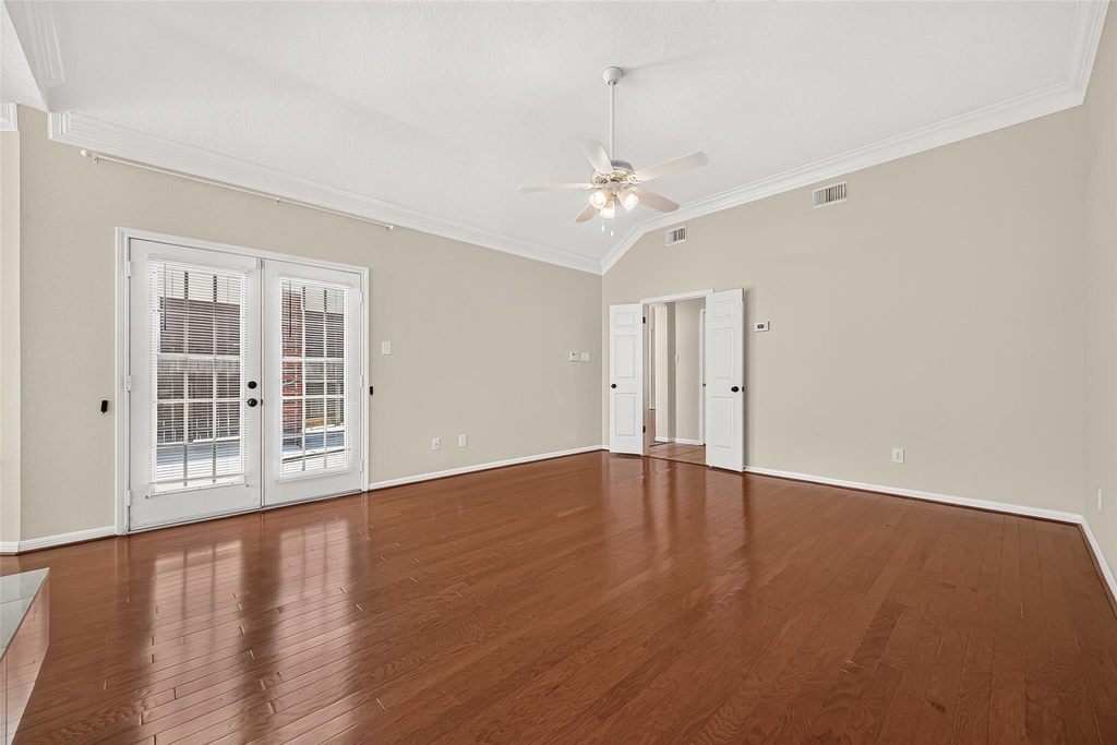 3215 Quiet Lake Drive - Photo 15