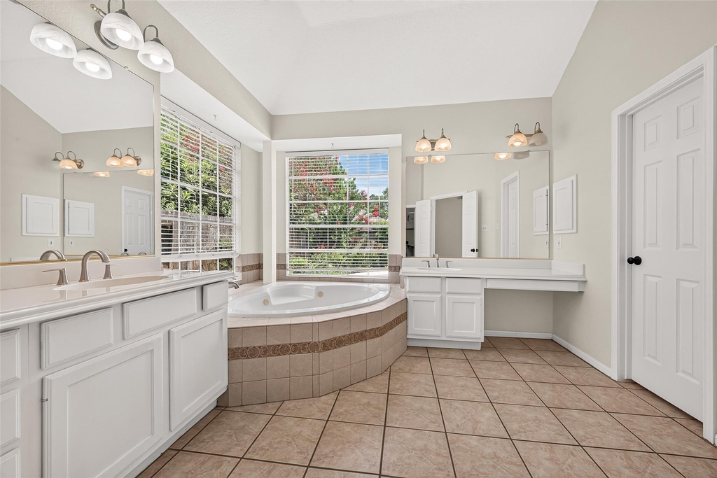 3215 Quiet Lake Drive - Photo 22