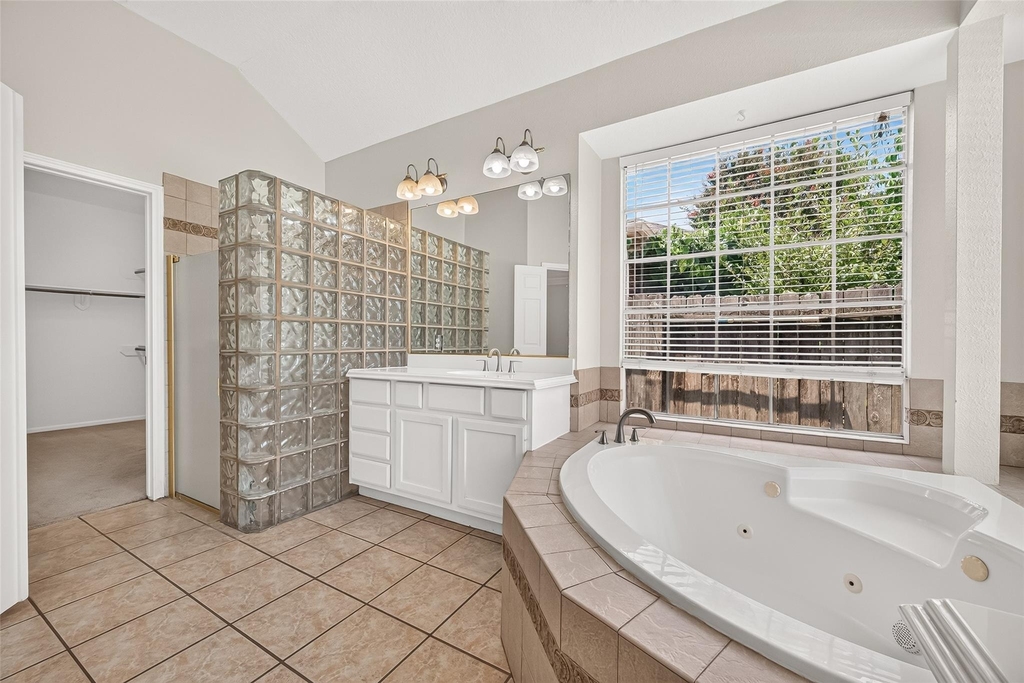 3215 Quiet Lake Drive - Photo 21