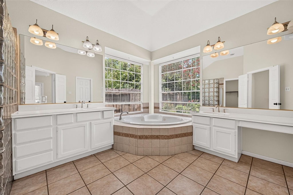 3215 Quiet Lake Drive - Photo 20