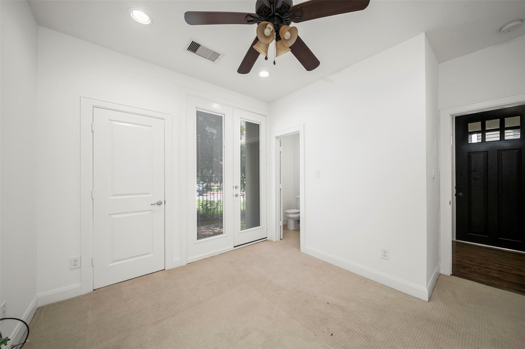 22 Hermann Park Court - Photo 9