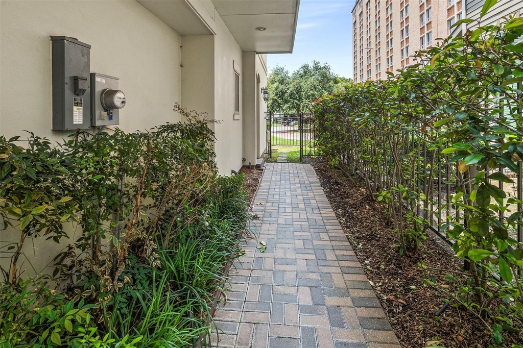 22 Hermann Park Court - Photo 26