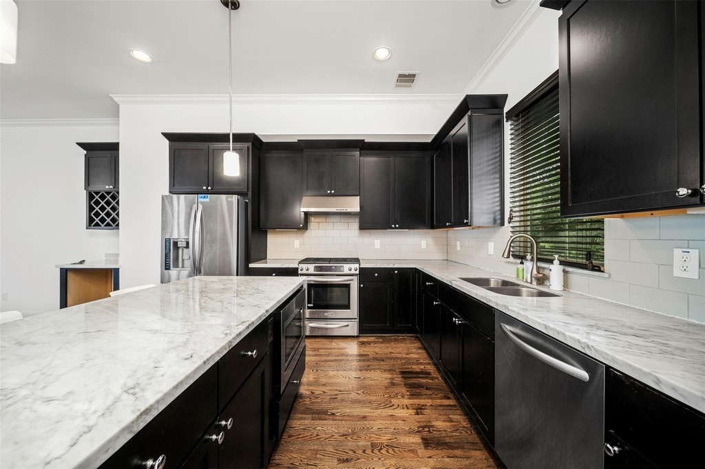 22 Hermann Park Court - Photo 5
