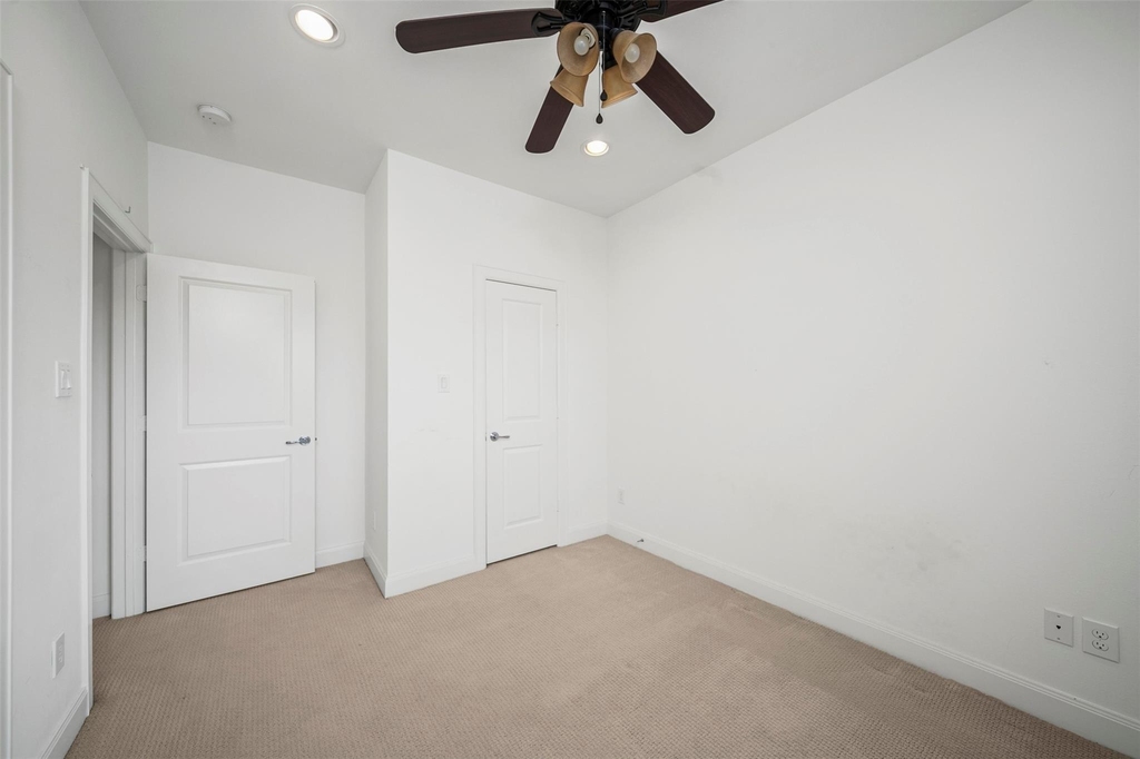 22 Hermann Park Court - Photo 25