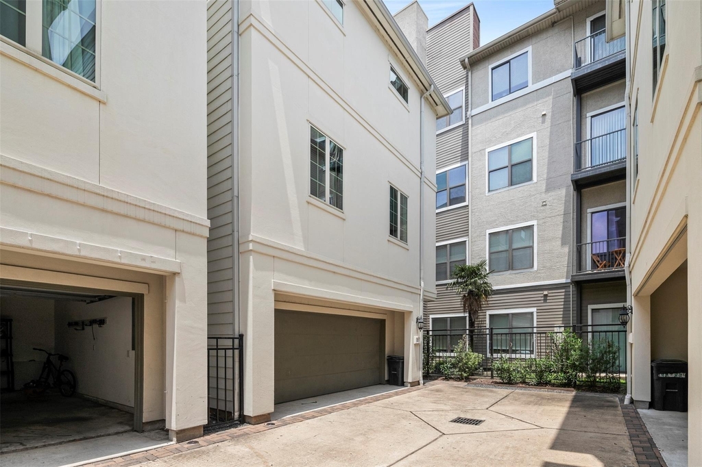 22 Hermann Park Court - Photo 22