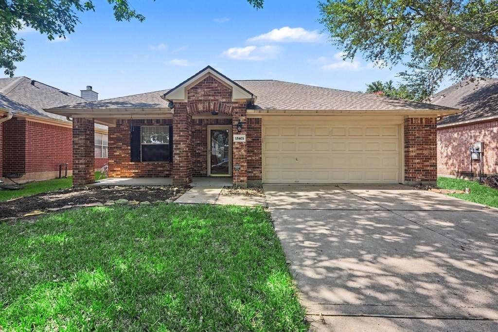 15403 Court Green Trail - Photo 0