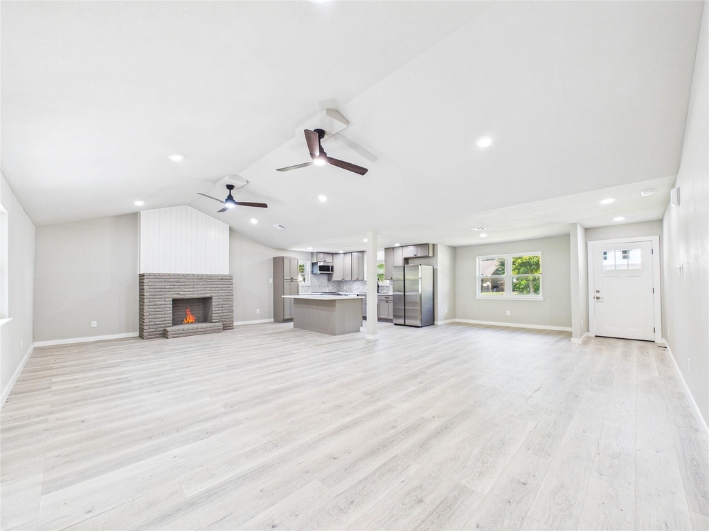 135 Highland Terrace - Photo 6