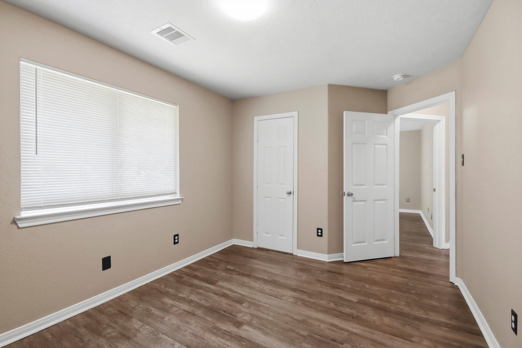 3031 Cypress Island Drive - Photo 6