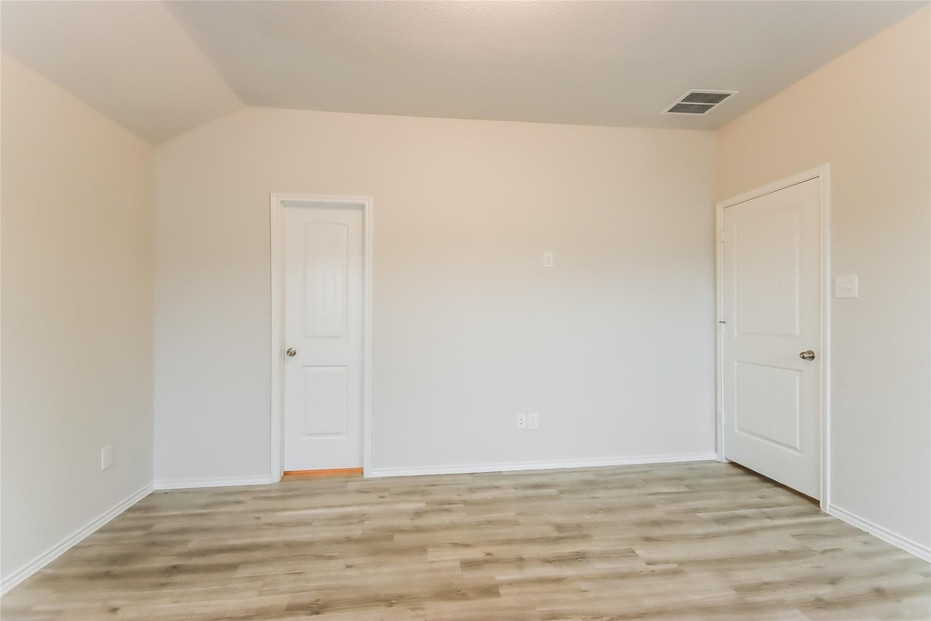 17311 Desmond Street - Photo 9
