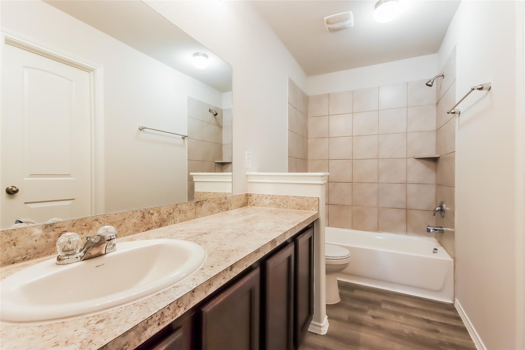 17311 Desmond Street - Photo 10