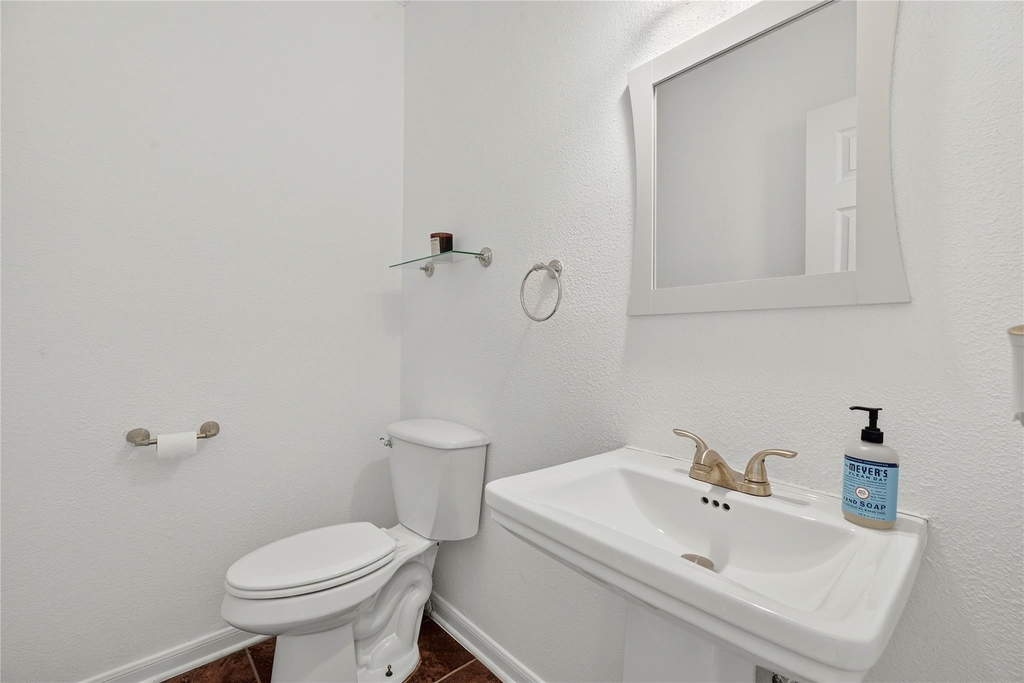6311 Westcott Street - Photo 9