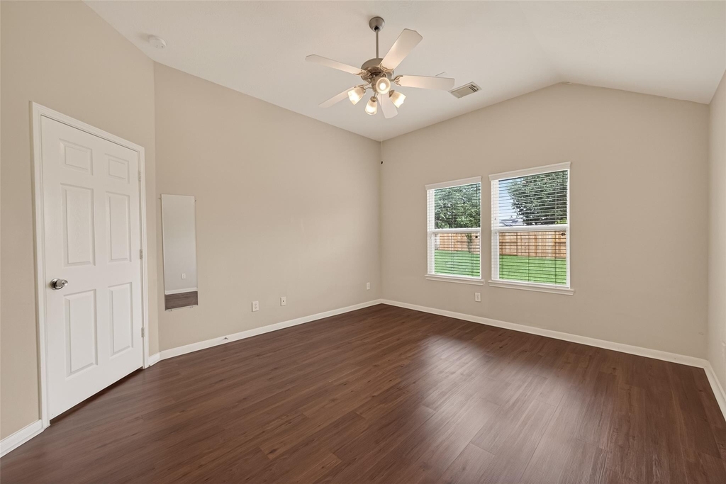 25918 Silver Timbers Lane - Photo 18
