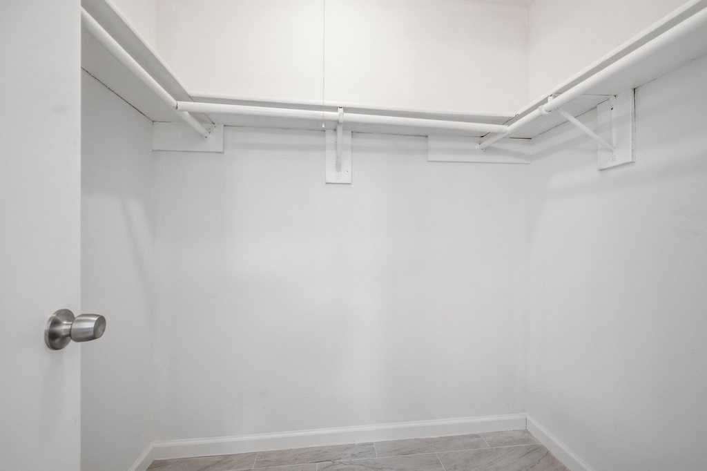 7310 Londres Drive - Photo 24