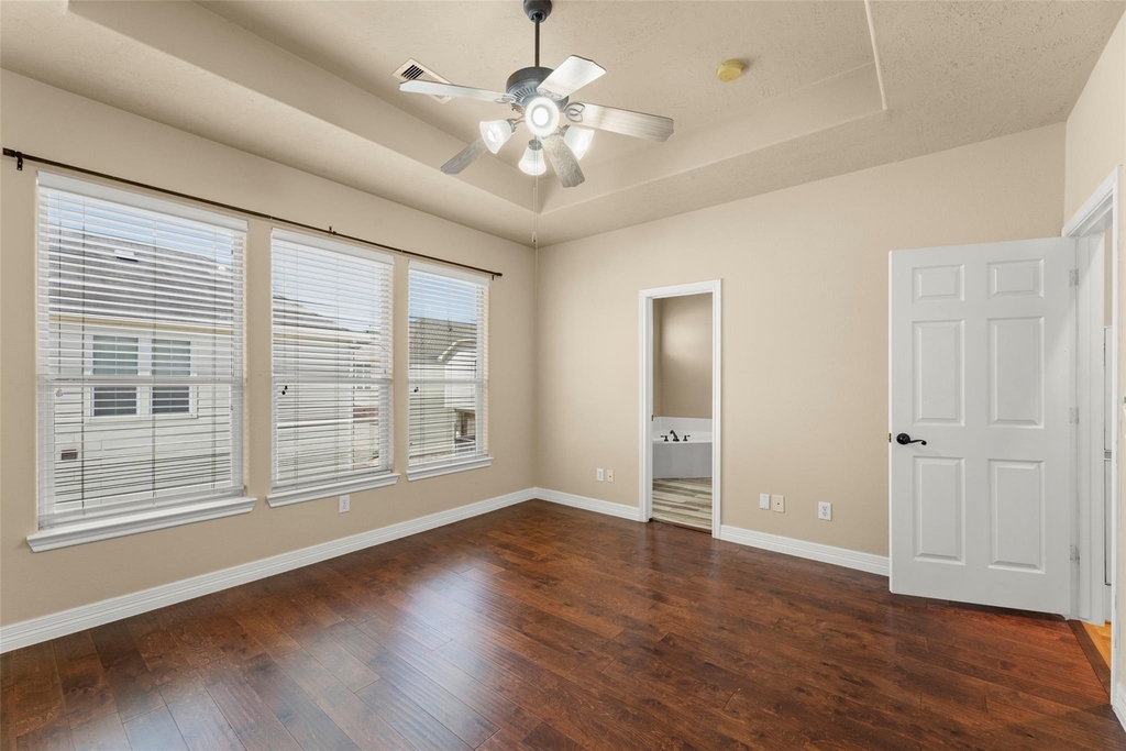 1716 Aden Drive - Photo 6