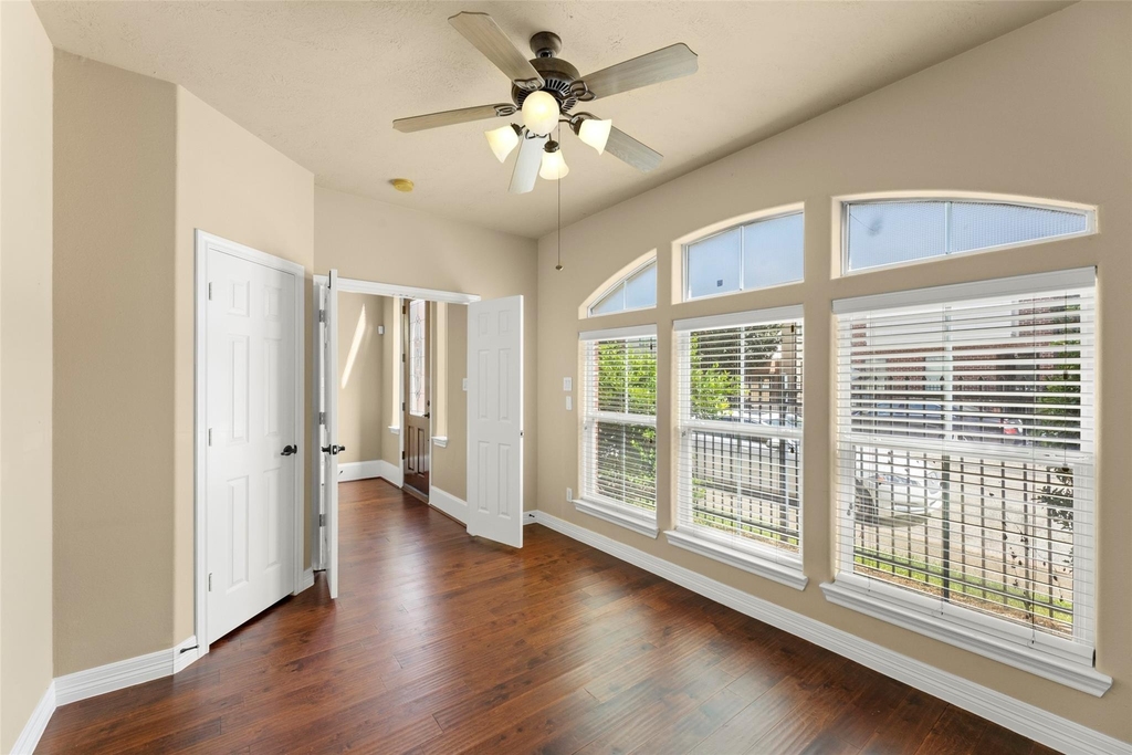 1716 Aden Drive - Photo 7