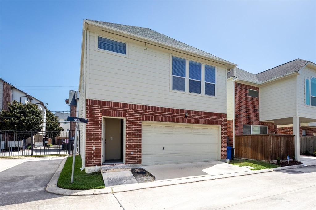 1716 Aden Drive - Photo 3