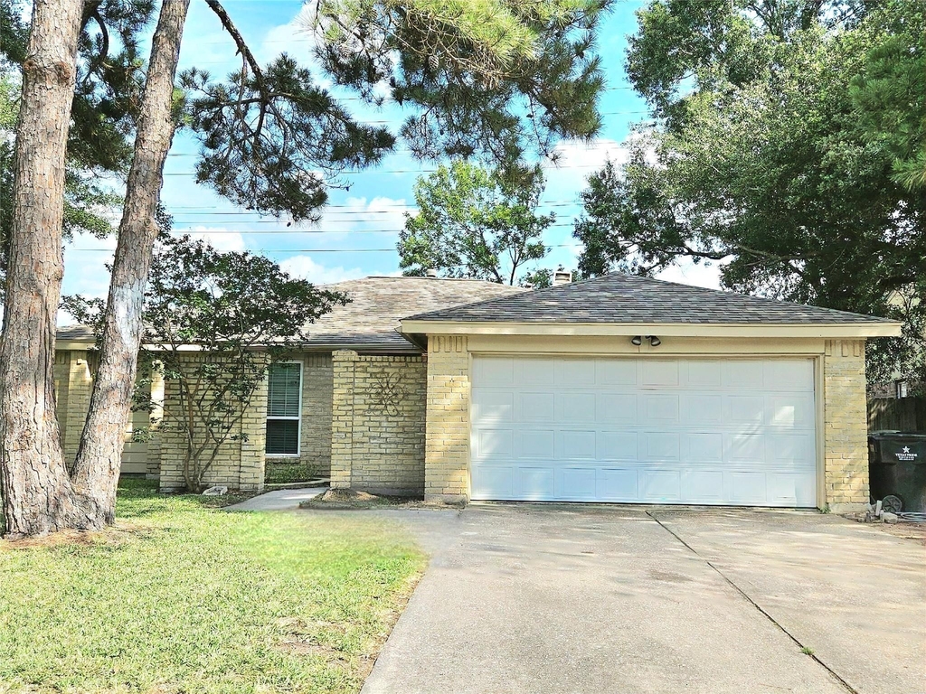 4231 Southchase Lane - Photo 0