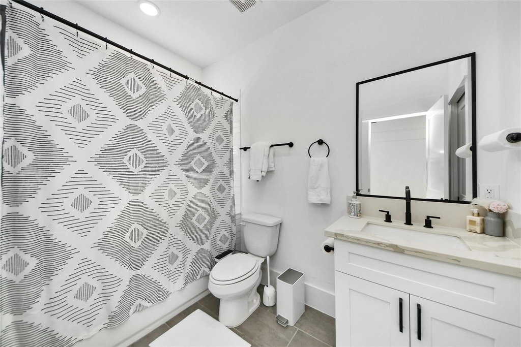 1837 Flowing Springs Trail - Photo 7