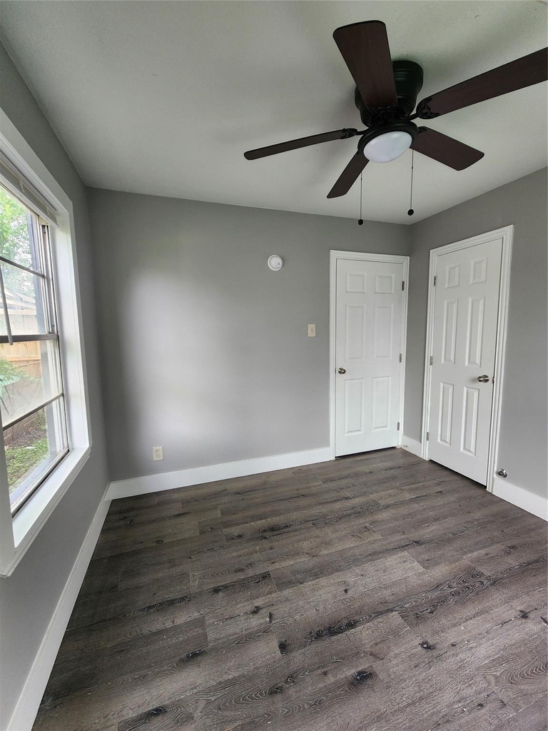 9711 Aguila Street - Photo 16