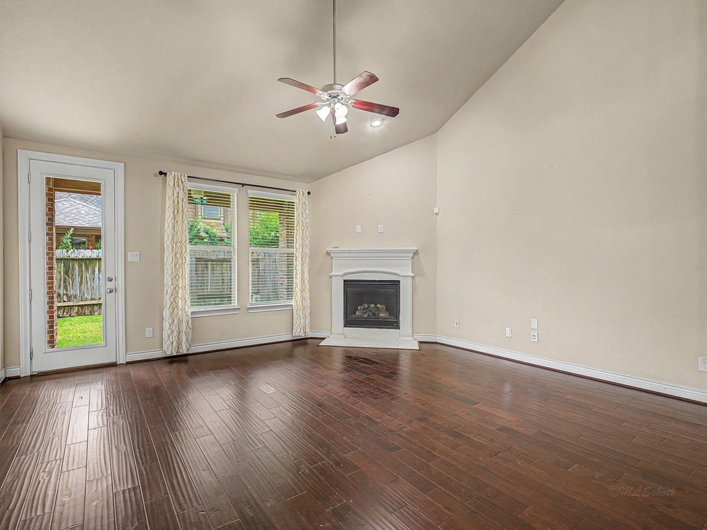 24227 Peralta Glen Lane - Photo 17
