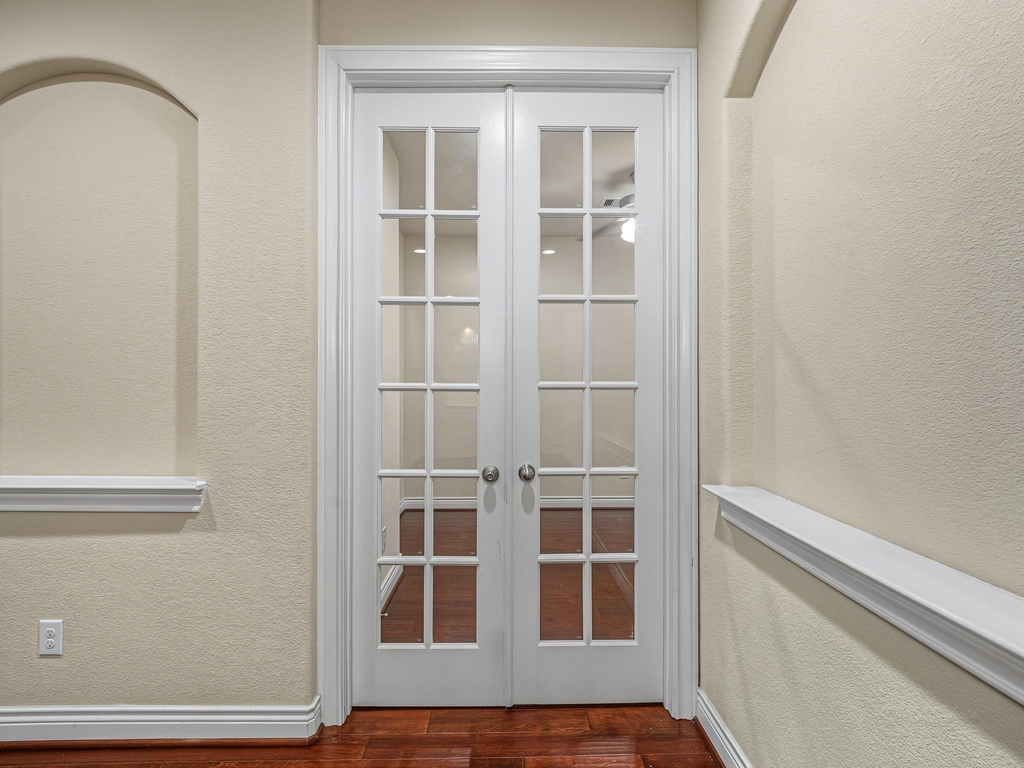 24227 Peralta Glen Lane - Photo 5