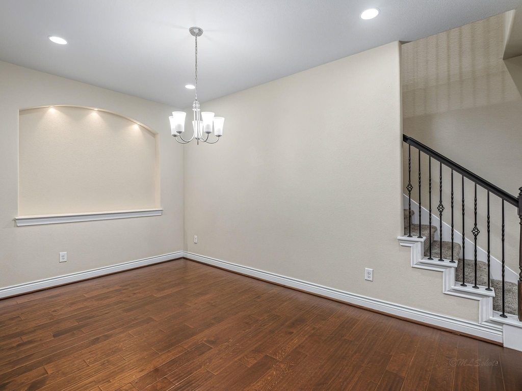 24227 Peralta Glen Lane - Photo 10