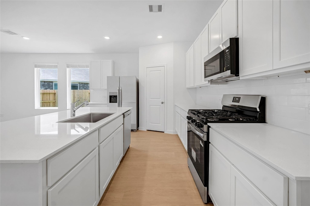 26139 Sea Rosemary Ln - Photo 5
