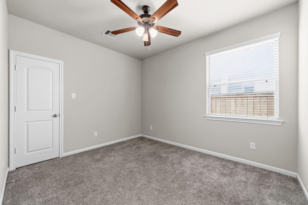 16226 Rattlesnake Run Trail - Photo 19
