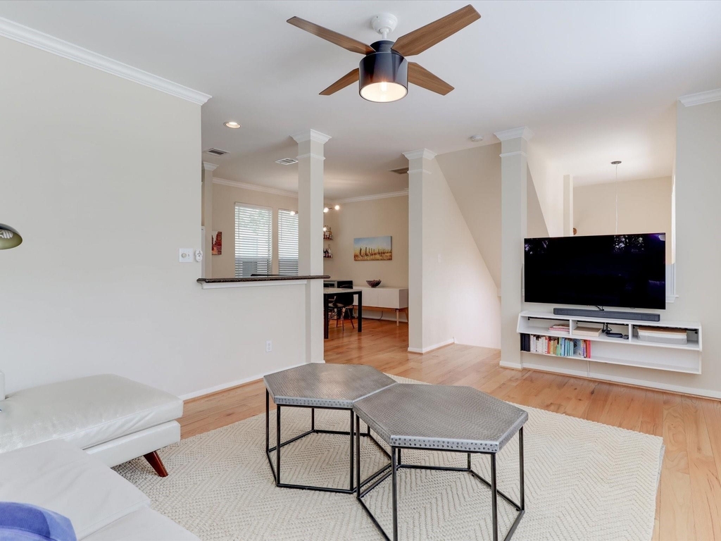 1706 Tuam Street - Photo 7