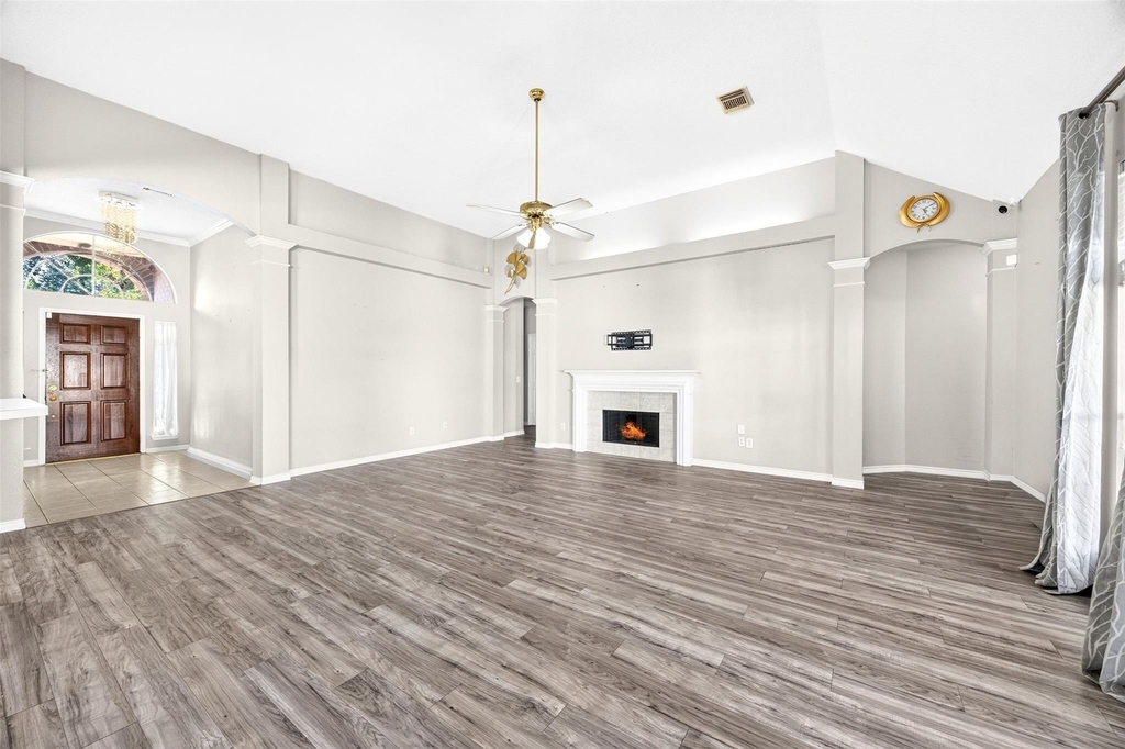 11214 Hillside Glen Trail - Photo 12